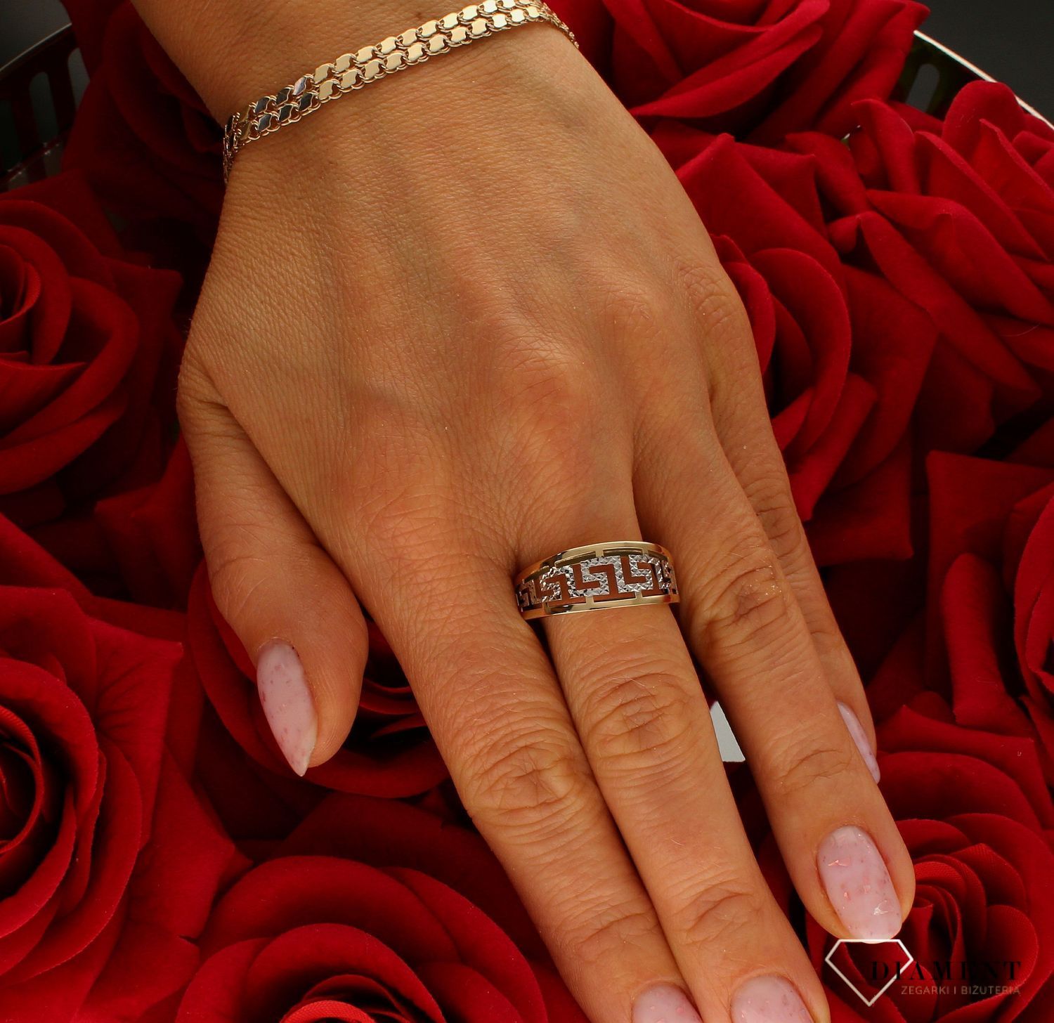 Pierścionek damski złoty Droga grecka z białego złota próba 375 PI 2431 375. Złota biżuteria na prezent. Pierścionki złote na pr (2).jpg